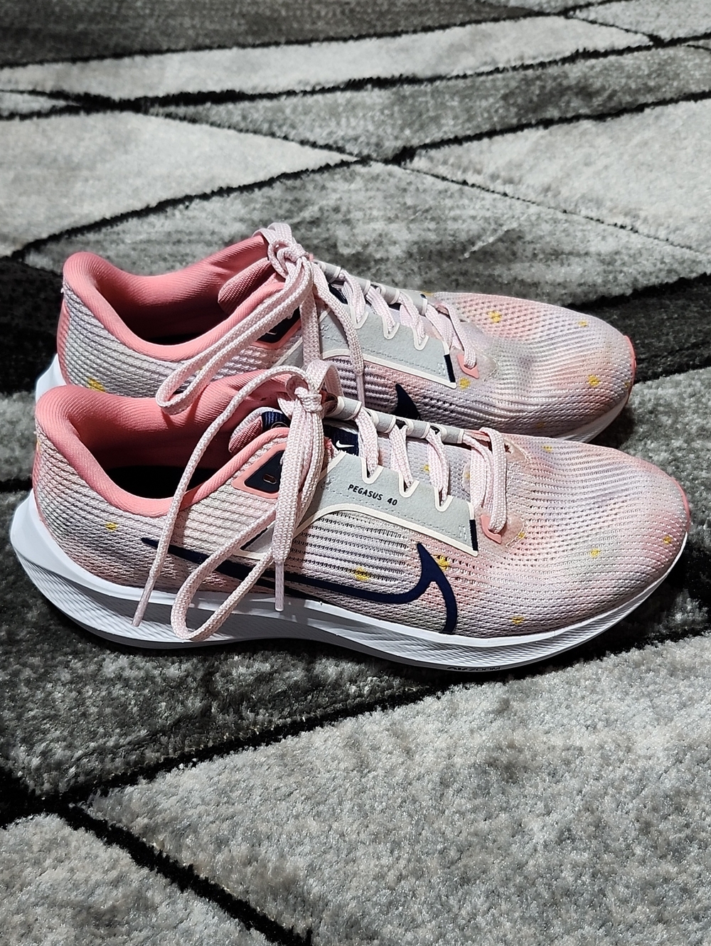 NIKE AIR ZOOM PEGASUS 40 PREMIUM RUNNING SHOES LIMITED EDITION